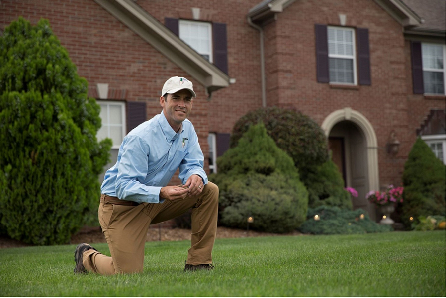 Cover photo of Lawn Doctor of Ridgefield-New Milford